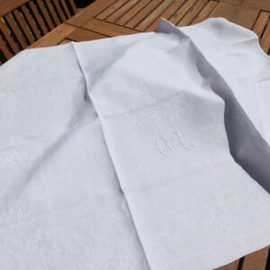 6 anciennes serviettes de table