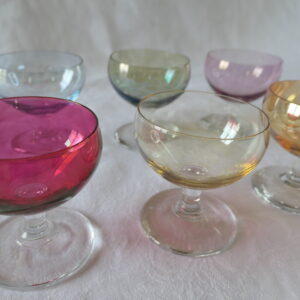 6 petits verres à liqueurhttps://madamevaisselle.fr/produit/6 petits verres a liqueur/