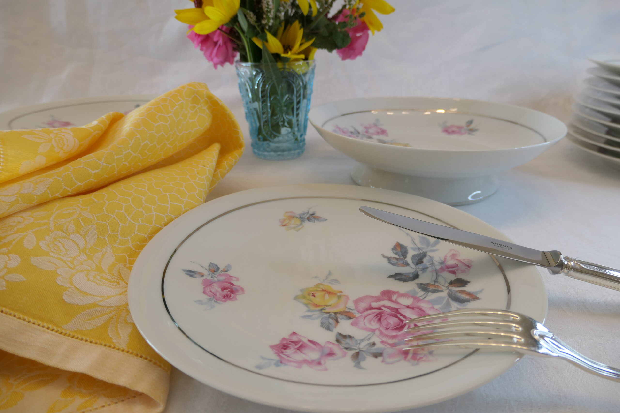 10 assiettes à entremet raynaud limoges
