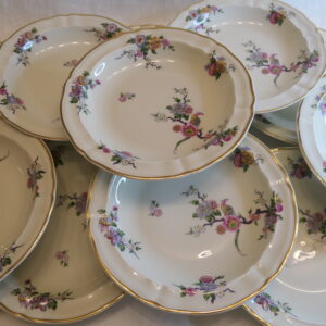 12 assiettes creuses bernardaud