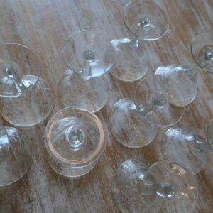 9 coupes de champagne vintage verre gravé